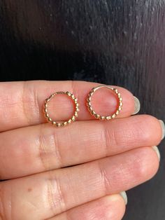 ✨14K Real Gold Circle Earrings - Solid Gold 1.4cm Circle Earrings - Classic Gold Hoop Earrings - Hoop Earrings Gift for Her✨ Material: Solid Gold (Not Gold Filled or Gold Plated) Karat: 14K (real gold stamp 585)  Gold Color: Rose Gold  ⭐️Approximate weight : 1.25 gram ✅Available in yellow gold, rose gold or white gold options 🎁You can give it directly as a gift to your lover, girlfriend, colleague, good friend,or yourself! Or just give the most special person in your life as a surprise gift to Anniversary Nickel Free Small Hoop Cartilage Earrings, Nickel Free Small Hoop Cartilage Earrings For Anniversary, Nickel-free Small Hoop Cartilage Earrings For Anniversary, Nickel-free Rose Gold Round Huggie Earrings, Nickel Free Rose Gold Round Huggie Earrings, Adjustable Round Huggie Earrings For Anniversary, Rose Gold Round Huggie Earrings, Hypoallergenic Hoop Huggie Earrings For Anniversary, Adjustable Round Huggie Earrings