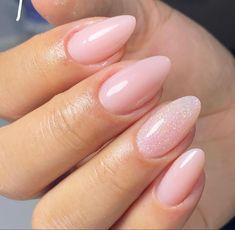 Pedicure Nail Ideas, Cute Pastel Nails, Nails For Summer 2023, Spring Nails Easy, Ongles Rose Pastel, 2023 Spring Nails, Unghie Sfumate, Manicure Nail Designs, Casual Nails