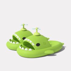 Chikoku Studio offers these slippers as part of their Autumn/Winter '24.Material : EVA Suggest dry clean Shark Shoes, Black Monster, Shark Slippers, Yellow Taxi, Summer Slide, Beach Adventure, Green Monsters, Shorts Sweatpants, Slip And Slide