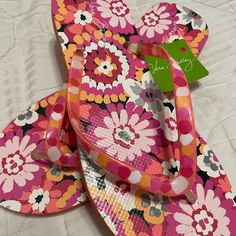 Vera Bradley Pixie Blooms Nwt Size L Fits 9-10 Purple Flip Flops, Straw Sandals, Pattern Flip Flops, Blue Flip Flops, Printed Flip Flops, Rubber Flip Flops, Heather Green, Blue Island, Pink Paisley