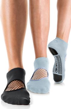 The patented grips on these fashion-forward net-inset socks give superior traction so you can go all out on your workouts and dance moves without slipping. Style Name:Arebesk Phish Net Assorted 2-Pack No-Slip Socks. Style Number: 6227291. Available in stores. Comfortable Slip-resistant Socks For Yoga, Casual Non-slip Socks For Pilates, Comfortable Slip-resistant Yoga Socks, Casual Stretch Socks For Pilates, Non-slip Stretch Sports Socks, Athleisure Slip-resistant Workout Socks, Non-slip Socks For Pilates, Non-slip Stretch Workout Socks, Blue Non-slip Stretch Socks