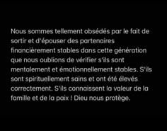 the text is written in french on a black background