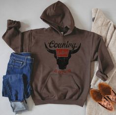 Country Sweatshirts Hoodie, Cute Country Hoodies, Simple Country Outfits, Comfy Country Outfits, Country Wishlist, Country Hoodies, Country Sweater, Southern Clothes, Country Girl Outfits