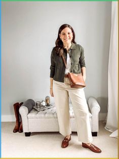 See 30 classy and cool loafers outfit ideas with jeans, pants, skirts, dresses, and even shorts. Khaki Cardigan Outfit, What To Wear With Khaki Pants, Burgundy Pants Outfit, Green Cardigan Outfit, Sweater Cardigan Outfit, Khaki Cardigan, How To Wear White Jeans, Khaki Pants Women, Brown Cardigan Sweater