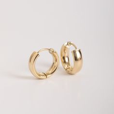 14K Real Yellow Gold Mens Huggie Earrings, 5 mm Thick Sleeper Earring For Men, Anniversary Gifts, Hoops For Men Jewelry, Everyday Earrings Material: Solid Gold (no gold filled or no gold plated material) Available Gold Karat: 14K (585) Available Gold Color: Yellow Width: 5 mm Outer diameter: 15.8 mm Inner diameter: 10.5 mm The sizes may differ slightly due to handwork.   M o r e  *  F r o m  *  U s   Goldstore Jewelry - https://etsy.me/3gHtcrZ * Editor's Pick - https://etsy.me/3CCLlmm * Crematio Classic Cartilage Earrings For Anniversary, Classic Hoop Cartilage Earrings, Classic Small Hoop Cartilage Earrings, Classic Formal Cartilage Earrings, Classic Huggie Cartilage Earrings For Anniversary, Classic Gold Cartilage Earrings, Classic White Gold Huggie Cartilage Earrings, Classic Pierced Cartilage Earrings For Anniversary, Classic Tarnish Resistant Cartilage Earrings As Gift