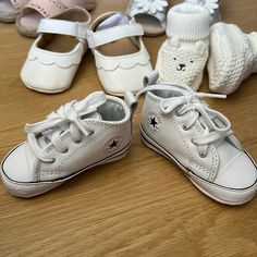 New Never Used. All Star Baby, Silver Converse, Boys Ankle Boots, Pink Chuck Taylors, Pink Chucks, Leather Chuck Taylors, Converse Boots, Converse All Star Ox, Converse Classic