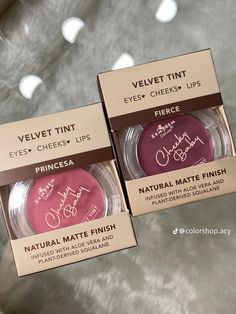 Coquette Makeup Packaging, Coquette Makeup Products Aesthetic, Make Up Inspo, Lip Tint, Makeup Inspo, Things To Buy, Aloe Vera, Maquillaje De Ojos, Eyeliner