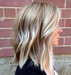 Best Hair Color For Graying Brunette, 2023 Haircuts For Thick Hair, 2022 Layered Hair Trends For Women, New Balayage Hair, Lob Shorter In Back, Blonde Hair Lob Shoulder Length, Lob Thinning Hair, Choppy Lob Haircut Shoulder Length, Shoulder Length Hair Lob