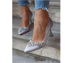 Welcome to my shop! This shoes are for your special day,special evening etc... You are a prencess so you have must this shoe. Heel high : 9 cm Silver Wedding Shoes With Rhinestones, Silver Rhinestone Wedding Shoes, Silver Fitted Wedding Shoes For Formal Occasions, Silver Heels Wedding, Silver Bridal Shoes, Gray Shoe, Silver Shoe, Silver Wedding Shoes, Silver Heel