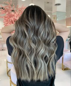 Dark Brown Hair With Blonde Highlights Balayage, Full Head Of Foils On Brown Hair, Dark Dimensional Blonde, Full Head Blonde Highlights On Dark Hair, High Light Hair, Blonde On Dark Hair, Heavy Highlights On Dark Hair, Blonde Brown Hair Color, Ash Brown Hair Balayage