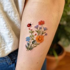 Gen Z Tattoo, Chili Pepper Tattoo, Pepper Tattoo, Ladybug Tattoo, Botanical Tattoos, Flowers Tattoos, Lady Bug Tattoo