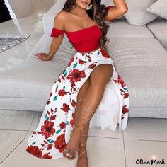 Olivia Mark - Floral Print Vintage A-line Dress with Bodice A Line Maxi Dress, Strapless Maxi, Bodycon Maxi Dresses, Sleeves Clothing, Strapless Maxi Dress, Vintage Floral Print, Red Flower, Retro Prints, Types Of Skirts