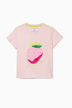 A giant pink strawberry adds super-sweet style to the Fraise Embroidery Tee. Bright neon details make it extra bold! 🍓🍓 Cute Pink T-shirt With Strawberry Print, Pink Fruit Print Tops For Spring, Pink Short Sleeve Tops With Fruit Print, Spring Pink Tops With Fruit Print, Pink Fruit Print T-shirt For Summer, Trendy Pink Tops With Fruit Print, Trendy Pink Top With Fruit Print, Trendy Pink Top With Strawberry Print, Cute Pink Fruit Print Tops