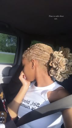 Down Dread Hairstyles, Hairstyles For Medium Locs Black Women, Free Form Locs How To Start, Dreadlock Styles Women, Boho Loc Extensions Permanent, Loc Styles Low Ponytail, Starter Locs Styles Ponytail, Pretty Loc Styles For Women, Loc Styles Two Low Buns