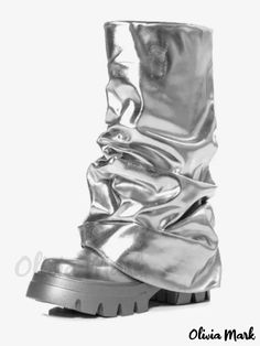 Olivia Mark - Womens Round Toe Flat Booties with Silver Slouch Design Dr Shoes, Slouch Boots, Flat Booties, Boots For Short Women, Womens Chunky Heels, Estilo Chic, Slouched Boots, Slip On Boots, Boots Women Fashion