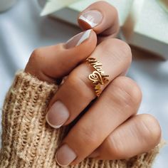 Trendy Personalized Open Ring, Trendy Personalized Promise Ring, Trendy Personalized Rings For Promise, Modern Adjustable Initial Ring Personalized, Modern Personalized Open Ring, Personalized Gold Rings, Delicate Layered Necklace, Double Name, Engraved Bar Necklace