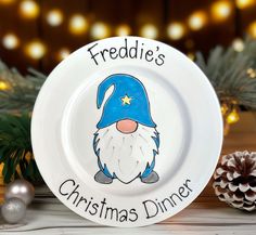 a plate with an image of a gnome on it and the words froddies's christmas dinner