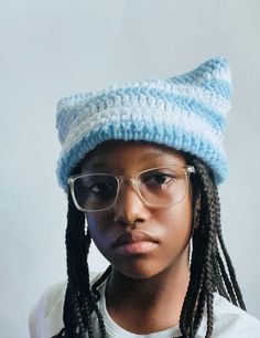 A cute cat/kitty esr beanie that is perfect for any occasion and outfit Gumball Cosplay, Cat Ear Beanie, Ear Beanie, Cat Eared Beanie, Knit Projects, A Cute Cat, Cat Ear, Crochet Art, Bucket Hats