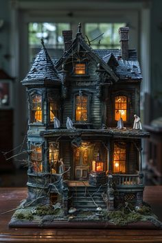 15 Spooky Diy Halloween Decorations You Must See Mini Horror House, Witch Crafts Diy Halloween Decorations, Halloween Mini Haunted Houses, Halloween Haunted Houses Ideas, Diy Miniature Halloween Decorations, Dollhouse Halloween Decorations, Doll House Haunted House Diy, Witch House Halloween Decor, Haunted Dollhouse Diy Ideas Interior