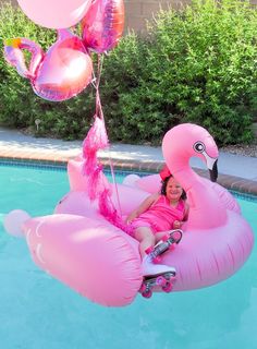 Flamingo Pool Art Summer Birthday Party – More Ideas Added! Flamingo Pool Birthday Party, Flamingo Birthday Theme, Flamingo Pool Float Aesthetic, Flamingo Pool Parties, Flamingo Inflatable Pool, Flamingo Pool, Pink Flamingo In The Pool, Pool Art, Flamingo Birthday Party