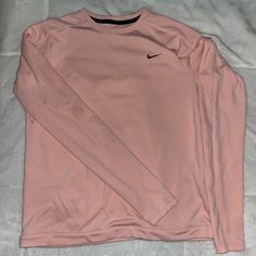 Never Worn But Without Tags Nike Long Sleeve T-shirt For Spring, Pink Nike Long Sleeve Tops, Nike Pink Long Sleeve Tops, Pink Long Sleeve Nike Tops, Spirit Wear Shirts, Nike Shirts Women's, Open Back Sweatshirt, Nike Running Top, Nike Long Sleeve Shirt