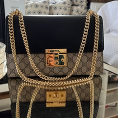 Gucci Medium Padlock Bag, Come With Dust Bag, Original Box, And The Keys To The Padlock. Minor Scuffs/Scratches On The Padlock, And On The Black Leather On The Front Of The Bag. You Can See It In The Video. I’m Selling It Because I Work Remotely, No Longer Go In The Office So It Never Gets Used Anymore. Work Remotely, Bags Gucci, The Keys, Gucci Bags, Remote Work, See It, Gucci Bag, The Office, The Black