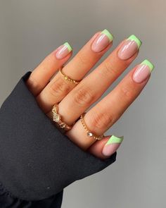 Nail Short, Green Acrylic Nails, Green Nail Designs, French Tip Acrylic Nails, Cute Gel Nails, Designs Nail, Nail Swag