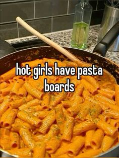 honestly the best food everrr 😍😍 - not my background pic 🫶#whisper #pasta #food #real #relatable List Of Pasta, Pasta Board, I Want Food, Pasta Food, Pasta Lover, Food Therapy, Yummy Comfort Food, Easy Lunches, Food Obsession