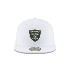 The Oakland Raiders White 59FIFTY Fitted features an allover white fabrication with an embroidered Raiders logo at the front panels and an embroidered team script at the rear. Raiders Logo, Wyoming Cowboys, Texas Tech Red Raiders, Red Raiders, Las Vegas Raiders, Utah Jazz, Oakland Raiders, New Era 59fifty, Oakland Athletics