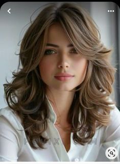 Hair Cuts With Layers, Simple Beauty Tips, Haircuts For Long Hair With Layers, Layered Haircuts For Medium Hair, Haircuts For Wavy Hair, Haircuts For Medium Hair, Boost Your Confidence, Hairdo For Long Hair, Long Layered Hair