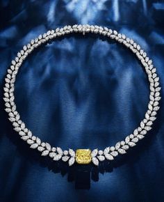 Harry Winston Diamond Necklace, Harry Winston Jewelry, Yellow Diamond Necklace, Harry Winston