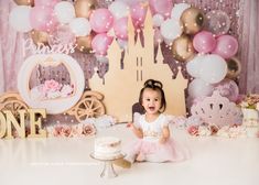 Fairy Tale Cake, Cinderella Crown, Victoria Gonzalez, Gold Castle, Castle Photography, Cake Smash Theme, Coloured Icing, Princess Theme Birthday Party