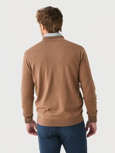 DESCRIPTION:This signature pullover is made from a soft merino wool blend and is offered in multiple colors for endless styling options.FEATURES:Stand-Up CollarQuarter-Zip ClosureRibbed Neckline, Cuffs and HemKnit Fabrication75% Merino Wool, 25% LyocellClassic FitModel is wearing size Medium pullover.British Tan: Model's Measurements: Height: 6'2" | Waist: 32" | Inseam: 33" | Collar: 15.5" | Sleeve: 35" | Suit: 40LCelosia Red, Cottage Blue: Model's Measurements: Height: 6'0" | Waist: 32" | Insea Merino Wool Sweater For Layering, Red Cottage, Saint Bernard, Peter Millar, Quarter Zip, Merino Wool, Wool Blend, Crown, Size Medium