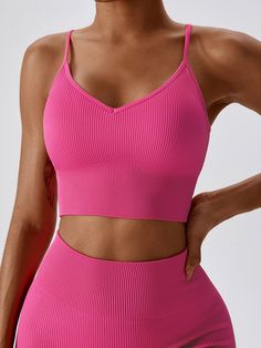 PRODUCT FEATURES: Rib Seamless Breathable.? quick-dry. moisture absorption. Wear-tested by our in-house team for the perfect fit. FABRICATION: 87% Nylon 13% Spandex Sweat-wicking technology that can remove moisture from your body BRA BODY LENGTH: S?- 25cm (9.85inch) M?- 30cm (11.8inch) L?- 32cm (14.1inch) Back Yoga, Body Bra, Body Skirt, Slip Shorts, Strapless Bandeau, Yoga Set, Yoga Bra, Pink Bra, Plus Size Swimwear