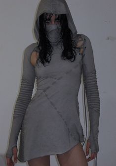 Long Sleeve Halloween Costume, Viking Women Clothing, Dune Outfit, Dune Style, 2024 Dance, Unusual Clothing, Dragon Cosplay, Experimental Fashion, Emily Corpse Bride