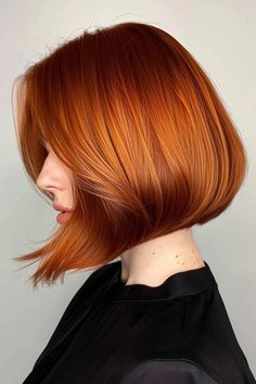 Bob in Rottönen: 56+ Styles » Französischer Bob in Kupfer ✓ Stumpfer Bob in Rot ✓ Midi Bob in Kupferrot ✓ Asymmetrischer Bob mit Pony in Rotbraun ✓ Gerader Bob mit Stufen in Kupferblond [ ➳ Jetzt inspirieren lassen! ] Midi Bob, Cowboy Copper, Red Bob, Hair Color Pink, Bright Red, Bob Hairstyles, Short Hair Cuts, Curly Hair, Short Hair