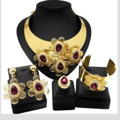 18kt Gold Plated Luxury Faux Amethyst Fashion Jewelry Set .. Absolutely Beautiful... Elegant Purple Jewelry For Evening, Elegant Purple Evening Jewelry, Luxury Purple Jewelry For Party, Purple Luxury Jewelry For Party, Luxury Purple Jeweled Jewelry, Elegant Purple Gold-plated Jewelry, Luxury Purple Jewelry For Wedding, Elegant Purple Jewelry Sets For Formal Occasions, Luxury Yellow Gold Jewelry Sets For Party