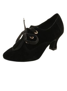 Frauen Veloursleder Heels Absatzschuhe Ballsaal Swing Tanzschuhe #82951, JJsHouse.de 40s Outfits, Womens Oxfords, Oxford Shoes, Vintage Style, Oxford, High Heels, Vintage Fashion, Heels