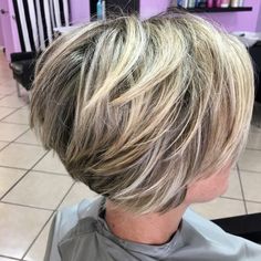 Stacked Haircuts, Short Choppy Haircuts, Choppy Haircuts, Stacked Bob Haircut, Choppy Bob Hairstyles, Bob Hairstyles For Fine Hair