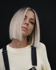 Dunner Wordend Haar, Anh Co Tran, Blonde Hair Looks, Platinum Blonde Hair, Brown Blonde Hair, Short Blonde Hair, Hair Envy, Grunge Hair, Blonde Hair Color