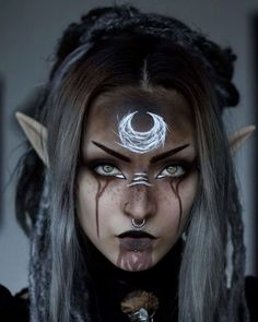 Nature Inspired Makeup, Forest Witch Makeup, Dark Elf Makeup, Faerie Makeup, Pagan Makeup, Badass Makeup, Moon Elves, Dark Fairy Makeup, Mroczny Elf