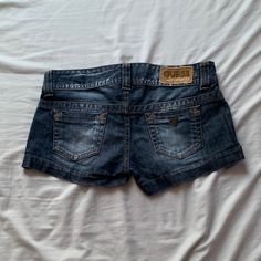 Denim Shorts Outfit Summer, Denim Shorts Outfit, Summer Shorts Outfits, Ottawa Ontario, Jeans Y2k, Cute Everyday Outfits, Mini Shorts, Mean Girls