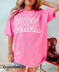 Comfort Colors MAMA Shirt Pink Casual T-shirt For Mother's Day, Pink Tops With Funny Text For Spring, Cute Tops For College In Spring, Pink Casual Top With Name Print, Casual Tops With Name Print, Casual Pink Top With Name Print, Cute Spring College Tops, Trendy Pink Tops For Mother's Day, Trendy Pink Top For Mother's Day