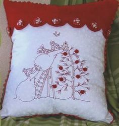 Trim the Tree Pillow Embroidery Vines, Crabapple Hill, Apple Hill, Redwork Embroidery, Navidad Diy, Sewing Pillows, Christmas Pillows, Christmas Cushions, Crab Apple