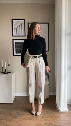 Car Dp, Psychologist Outfit, Networking Event Outfit, Corporate Attire Women, Event Outfit Ideas, Designs Quotes, Classy Business Outfits, Chic Business Casual