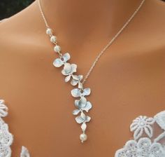 Orchid Necklace - Freshwater Pearl Necklace, Orchid Cascade - So Pretty!! White Flower Bridal Necklace For Wedding, White Floral Bridal Necklace For Wedding, Silver Flower Bridal Necklace For Wedding, Cnc Jewelry, Orchid Necklace, Gold Orchid, Silver Pearl Necklace, A Necklace, Freshwater Pearl Necklaces