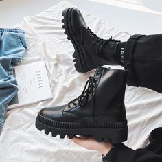 Color: High top 8holes, Size: 44 Trend Boots, Platform Doc Martens, Black Velvet Shoes, Korean Shoes, Summer Prints Fashion, Motorcycle Shoes, Doc Martens Boots, Look Festival, Basic Boots