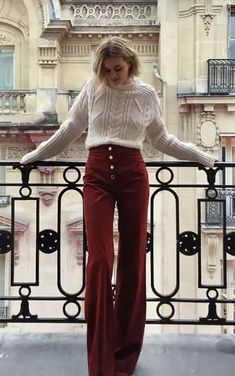 Vinter Mode Outfits, Burgundy Pants, Winter Outfits Cold, Cute Winter Outfits, Thanksgiving Outfit, Look Vintage