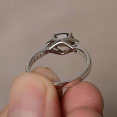 This is a gorgeous handmade creation. Its beauty is its simplicity & Elegance. The 5*7 mm oval shape faceted natural smoky quartz is crafted in solid sterling silver and with rhodium plated. All item is sent in a beautiful gift box If you have any idea of design your ring,pls contact me directly. You can realize more lovely stuff clicking the link https://www.etsy.com/shop/knightjewelry?refshopsection_shophome_leftnav Please leave the correct address and you phone number for delivering succe Smoky Quartz Ring, Brown Gemstone, Spinel Ring, Engagement Rings Oval, Pink Gemstones, Quartz Ring, Pink Quartz, Anniversary Ring, Smoky Quartz