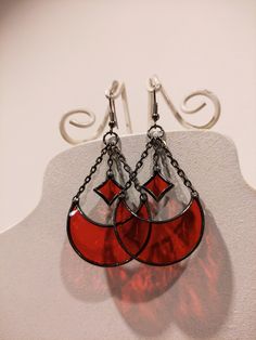 Red Stained Glass Earrings Moon and Star Sun Catcher Earrings - Etsy Stain Glass Earrings, Metalsmith Studio, Stained Glass Ring, Stained Glass Earrings, Earrings Moon, Terrarium Jewelry, Celestial Earrings, Glass Art Projects, Stained Glass Jewelry